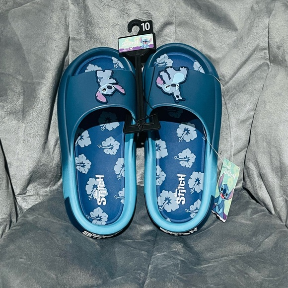 💙🆕Stitch Slide Sandals - Picture 1 of 3